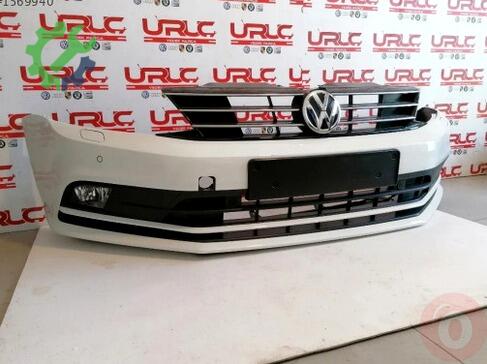 Volkswagen Jetta Ön Tampon 5C6807217N çıkma parça
