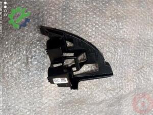 Volkswagen Jetta Orijinal Çıkma Tampon Braketi 5C6807393E