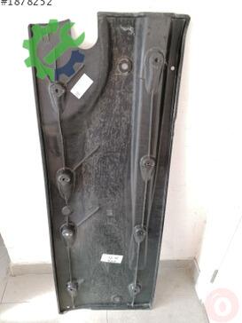 Volkswagen Jetta Tabla 5C6825201 çıkma parça