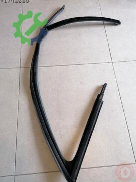 Volkswagen Jetta 5C6837432 çıkma parça