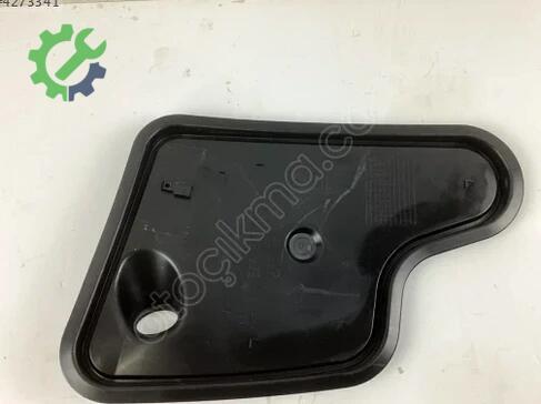 Volkswagen Jetta Kapı 5C6837915B çıkma parça