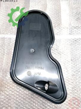 Volkswagen Jetta Kapı 5C6839915B çıkma parça