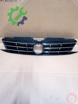 Volkswagen Jetta Panjur 5C6853651AH çıkma parça