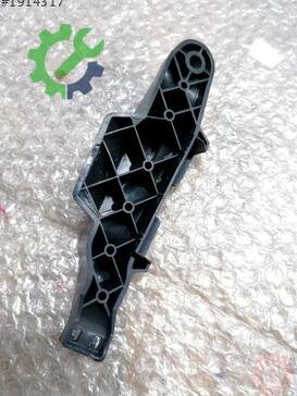 Volkswagen Jetta Motor Braketi 5C6857360 çıkma parça