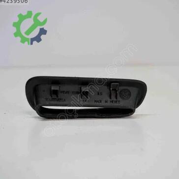 Volkswagen Golf Paçalık / Tozluk 5C6857827A çıkma parça