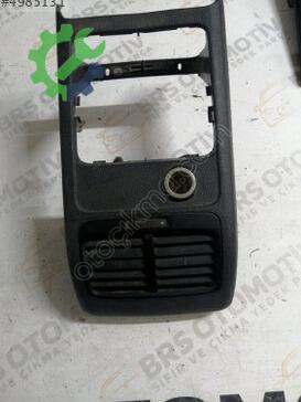 Volkswagen Jetta Orta Konsol çıkma parça