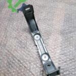 Volkswagen Golf Tampon Braketi 5C6863532A Sökme Çıkma