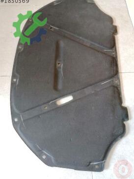 Volkswagen Jetta Kaput 5C6863831G çıkma parça