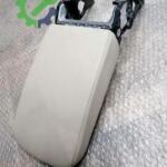 Çıkma Volkswagen Jetta Orta Konsol 5C6864207B