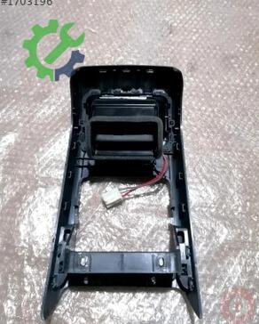 Volkswagen Jetta Klima Kontrol Paneli 5C6864298J çıkma parça
