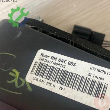 Volkswagen Jetta Stop 5C6945308H çıkma parça