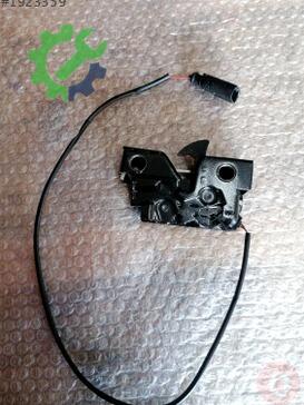 Volkswagen Jetta Kaput Kilidi 5C7823509B çıkma parça