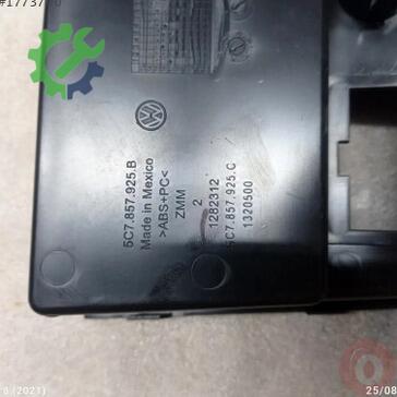 Volkswagen Jetta Küllük 5C7857925B çıkma parça