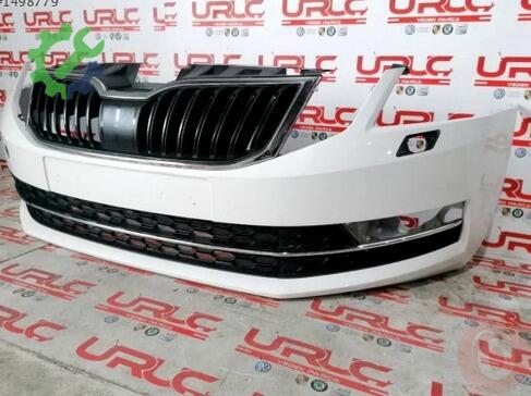 Skoda Octavia Ön Tampon 5E0807221N çıkma parça