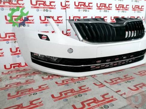 Skoda Octavia Ön Tampon 5E0807221N çıkma parça