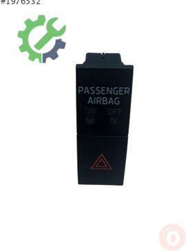 Skoda Octavia Flaşör Düğmesi 5E0953507E çıkma parça