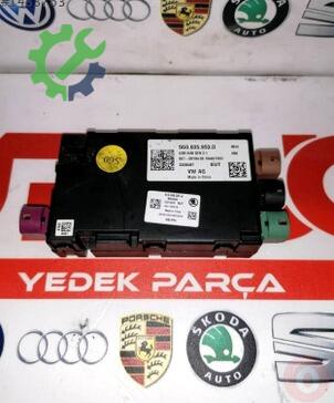 Volkswagen Golf Multimedya 5G0035953D çıkma parça