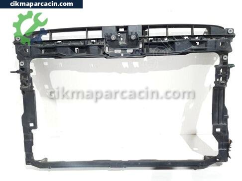 Volkswagen Golf Radyatör çıkma parça