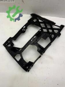 Volkswagen Golf Orijinal Çıkma Tampon Braketi 5G0807724D