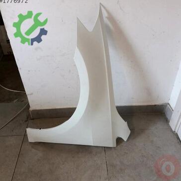 Volkswagen Golf Çamurluk 5G0821105B çıkma parça