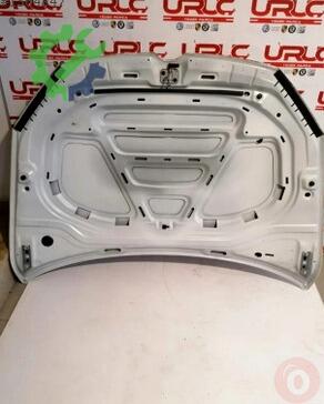 Volkswagen Golf Kaput 5G0823031J çıkma parça