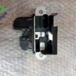 Volkswagen Golf Bagaj 5G0827505B Sökme Çıkma