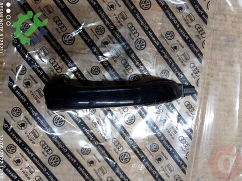 Volkswagen Arteon Kapı Kolu 5G0839168D çıkma parça