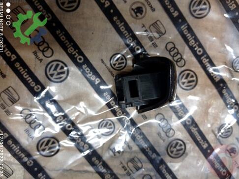 Volkswagen Arteon Kapı Kolu 5G0839168D çıkma parça