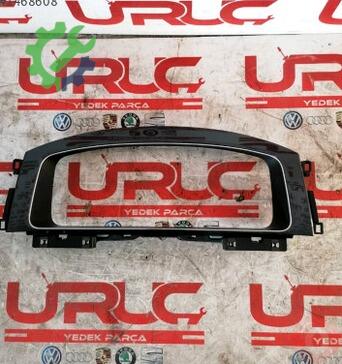 Volkswagen Golf Gösterge Çerçevesi 5G0857189B çıkma parça