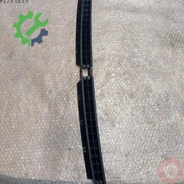 Volkswagen Golf Cam Krikosu 5G0857463 çıkma parça