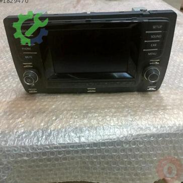 Volkswagen Golf Multimedya 5G0919605 çıkma parça