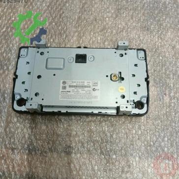 Volkswagen Golf Multimedya 5G0919605 çıkma parça
