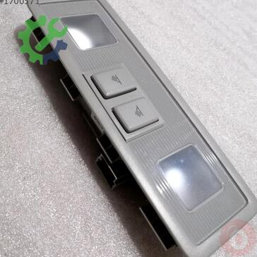 Volkswagen Golf Tavan Lambası 5G0947291J çıkma parça
