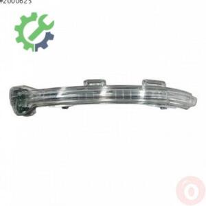 Volkswagen Golf Orijinal Çıkma Ayna Sinyali 5G0949101B