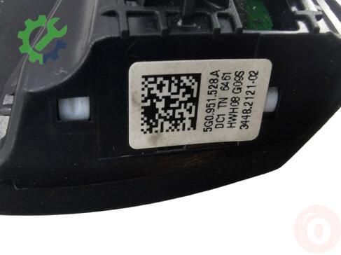 Volkswagen Golf Kontrol Düğmeleri 5G0951528A çıkma parça