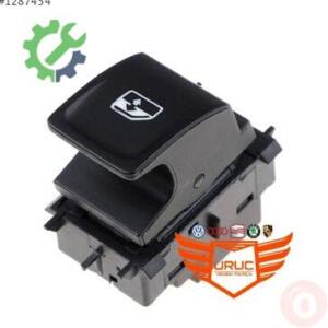 Volkswagen Passat 2021 Çıkma Cam 5G0959855M