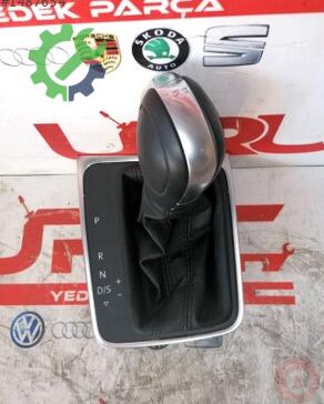 Volkswagen Golf Vites Topuzu 5G1713203J çıkma parça