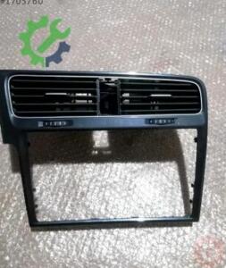 Volkswagen Golf Orijinal Çıkma Havalandırma Izgaraları 5G1819728AF