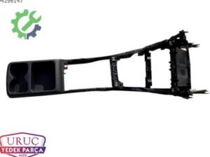 Volkswagen Golf Orijinal Çıkma Orta Konsol 5G1863241BG