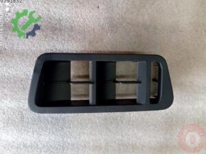 Volkswagen Golf 2013-2020 Kapı Döşemesi Çıkma - 5G1867255C