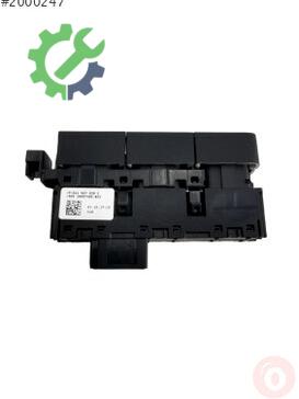 Volkswagen Golf Flaşör Düğmesi 5G1927238E çıkma parça