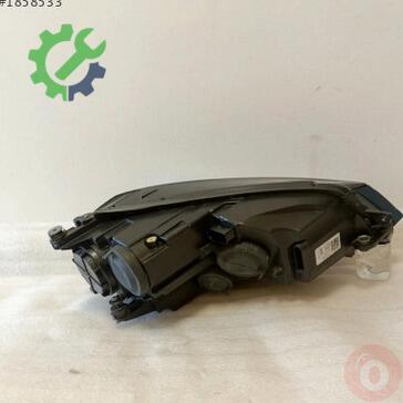 Volkswagen Golf Far 5G1941005 çıkma parça