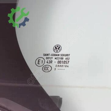 Volkswagen Golf Kelebek Camı 5G6845214B çıkma parça