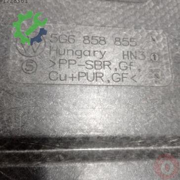 Volkswagen Golf Bagaj 5G6858855 çıkma parça