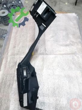 Volkswagen Golf 5G6867762H çıkma parça