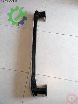 Volkswagen Golf Tampon Demiri 5H0807816 çıkma parça