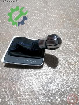 Volkswagen Golf Vites Topuzu 5GE713203C çıkma parça