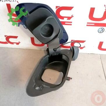 Volkswagen Golf Depo Kapağı 5GE809857G çıkma parça