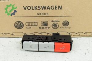 Volkswagen Golf Orijinal Çıkma Flaşör Düğmesi 5GM035624