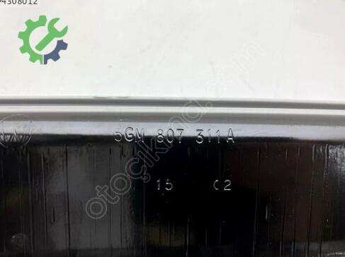 Volkswagen Golf Ön Tampon 5GM807311A çıkma parça
